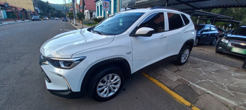 tracker 1.0 12v turbo flex 4p automatico 2023 picada cafe