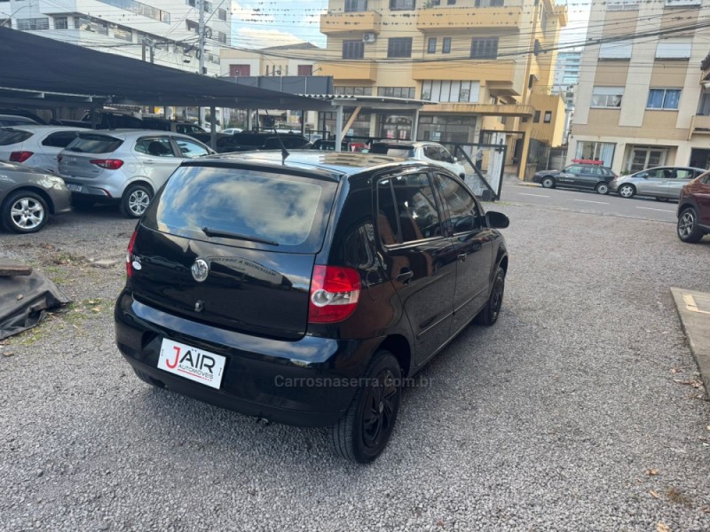 FOX 1.0 MI PLUS 8V FLEX 4P MANUAL - 2008 - GARIBALDI