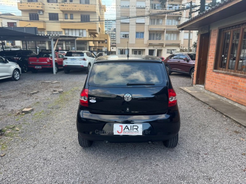 FOX 1.0 MI PLUS 8V FLEX 4P MANUAL - 2008 - GARIBALDI
