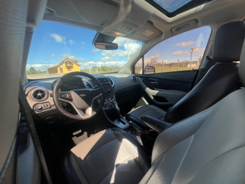 TRACKER 1.8 MPFI LTZ 4X2 16V FLEX 4P AUTOMÁTICO - 2015 - ANTôNIO PRADO