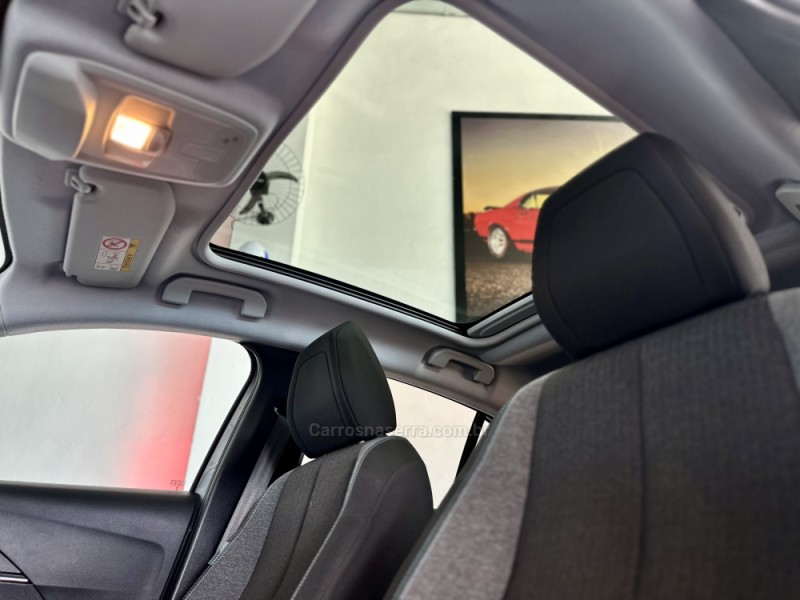 208 1.0 STYLE FLEX 6V 4P MANUAL - 2023 - NOVO HAMBURGO