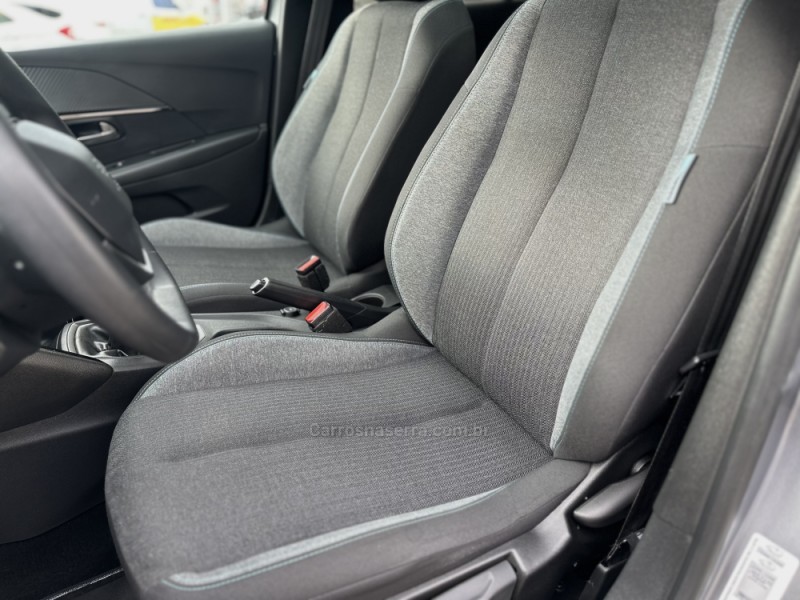 208 1.0 STYLE FLEX 6V 4P MANUAL - 2023 - NOVO HAMBURGO