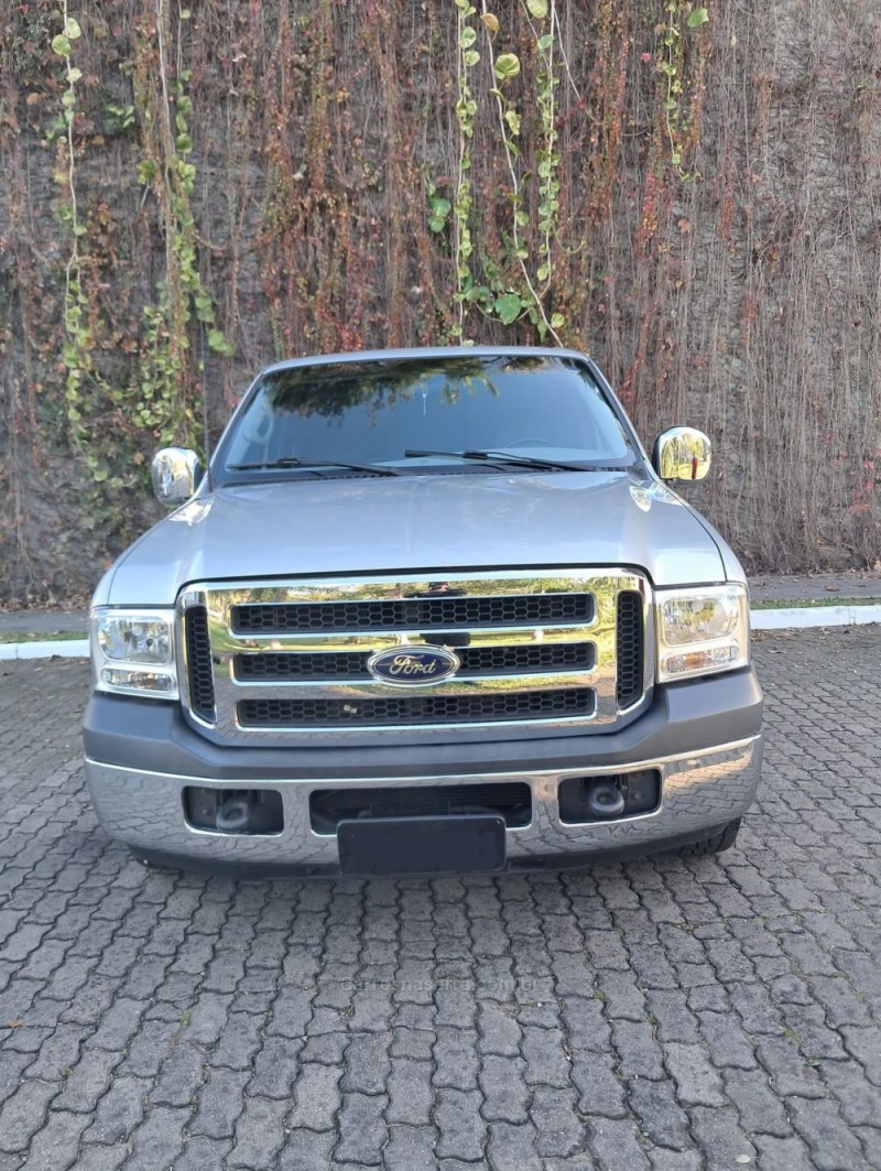 F-250 4.2 XLT 4X2 CS TURBO DIESEL 2P MANUAL - 1999 - MONTENEGRO