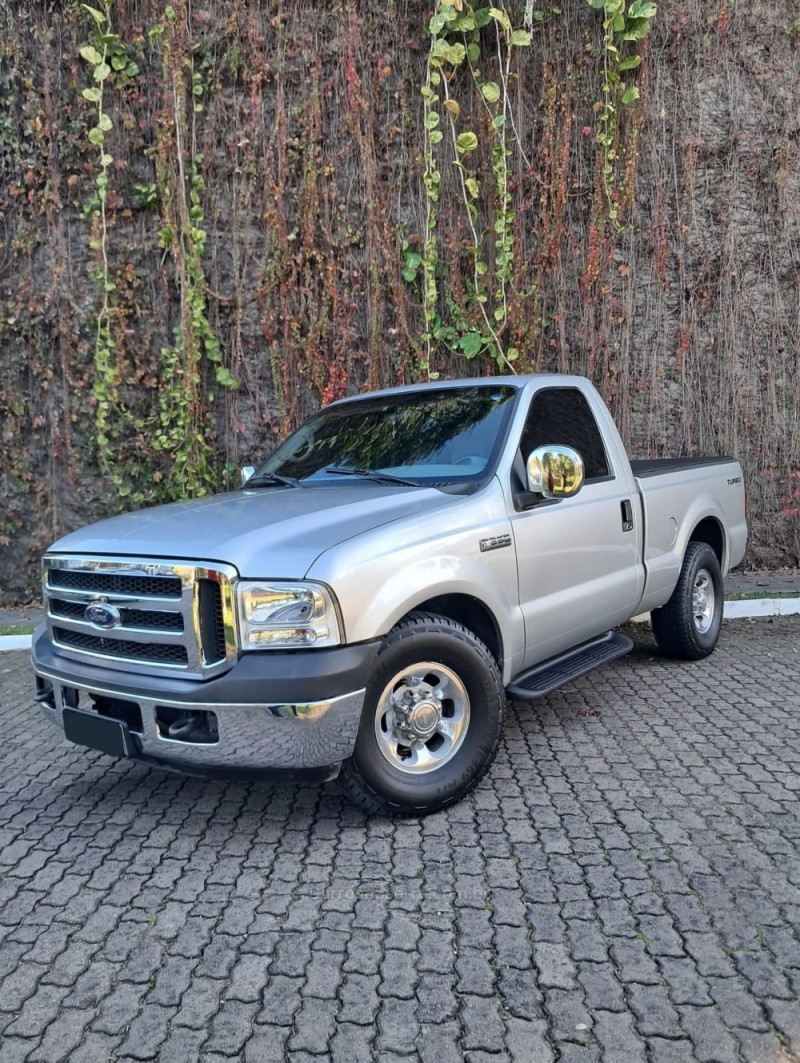 F-250 4.2 XLT 4X2 CS TURBO DIESEL 2P MANUAL - 1999 - MONTENEGRO