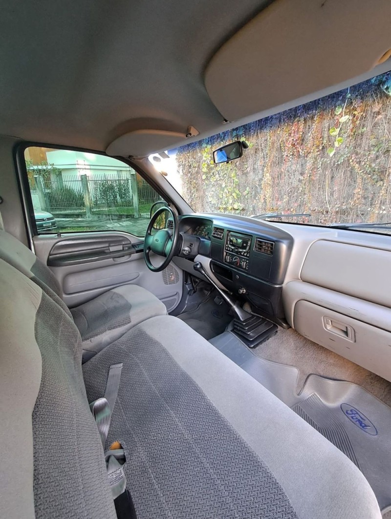 F-250 4.2 XLT 4X2 CS TURBO DIESEL 2P MANUAL - 1999 - MONTENEGRO