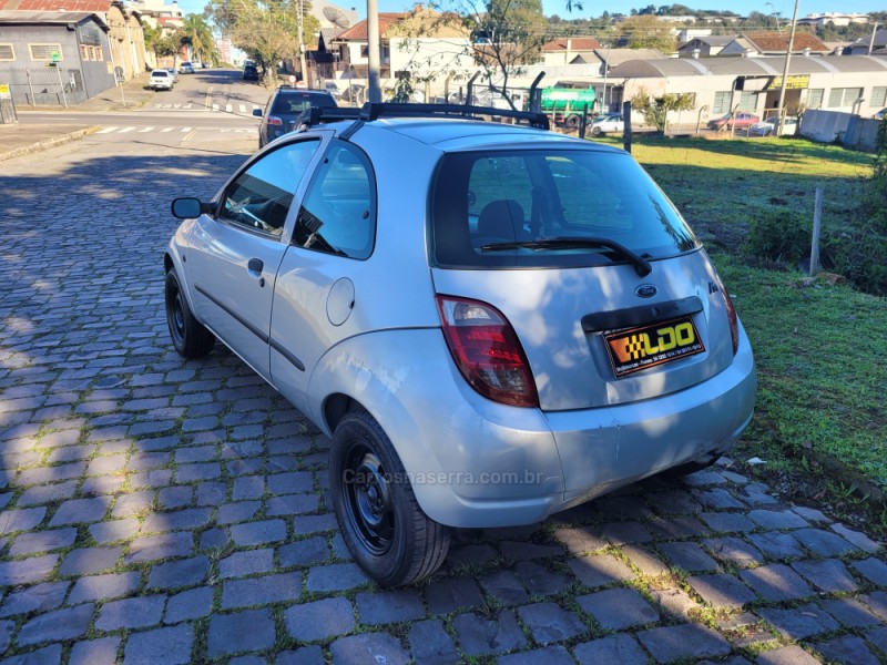 KA 1.0 MPI GL 8V GASOLINA 2P MANUAL - 2005 - CAXIAS DO SUL