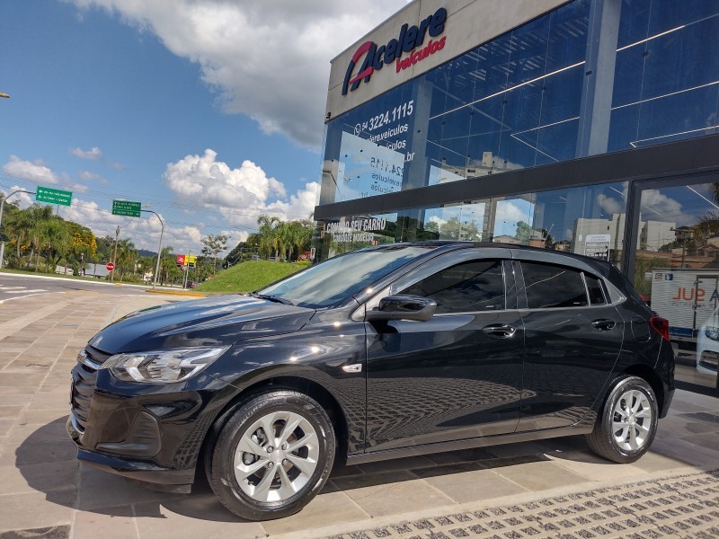 ONIX 1.0 LT 12V FLEX 4P MANUAL - 2022 - CAXIAS DO SUL