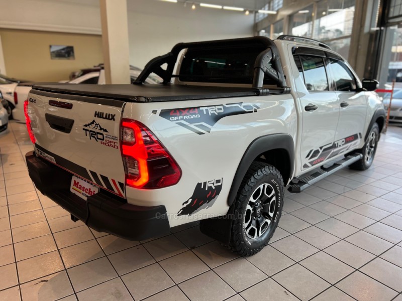 HILUX 2.8 4X4 CD 8V DIESEL 4P MANUAL - 2019 - CAXIAS DO SUL