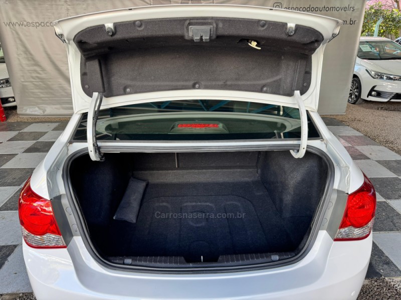 CRUZE 1.8 LT 16V FLEX 4P AUTOMÁTICO - 2012 - NOVA PRATA