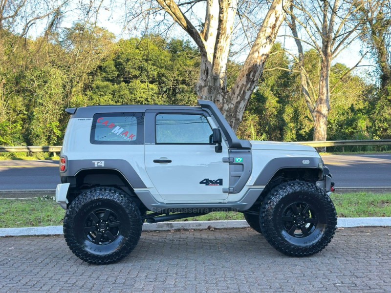 T4 3.2 XLT 4X4 20V TURBO INTERCOOLER DIESEL 2P MANUAL - 2018 - DOIS IRMãOS
