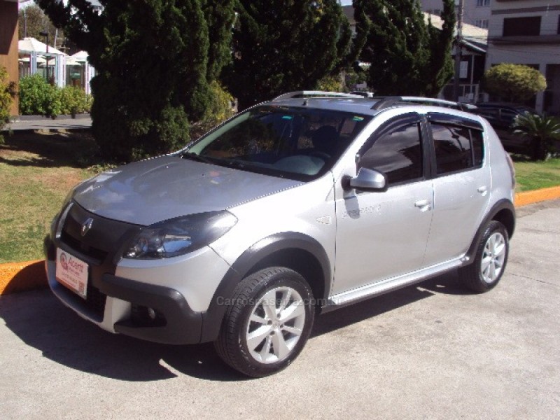 SANDERO 1.6 STEPWAY 8V FLEX 4P MANUAL - 2013 - CAXIAS DO SUL
