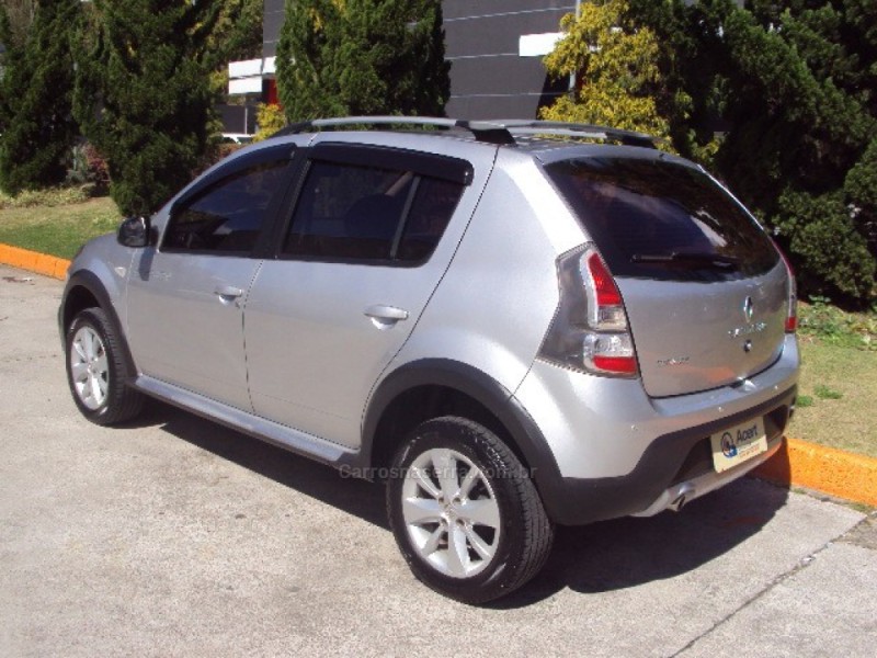 SANDERO 1.6 STEPWAY 8V FLEX 4P MANUAL - 2013 - CAXIAS DO SUL