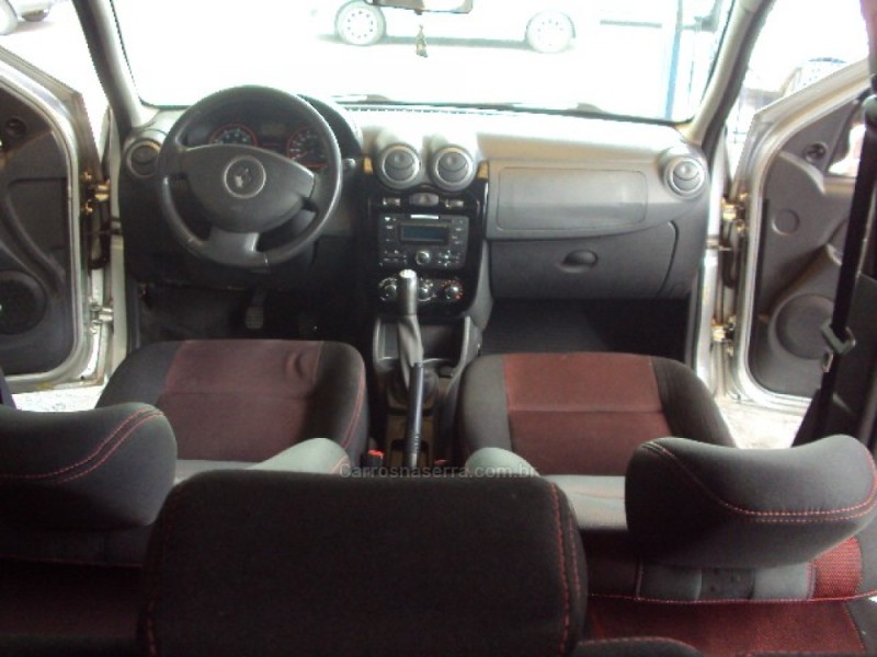 SANDERO 1.6 STEPWAY 8V FLEX 4P MANUAL - 2013 - CAXIAS DO SUL