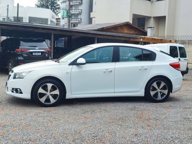 CRUZE 1.8 LT 16V FLEX 4P AUTOMÁTICO - 2013 - FARROUPILHA