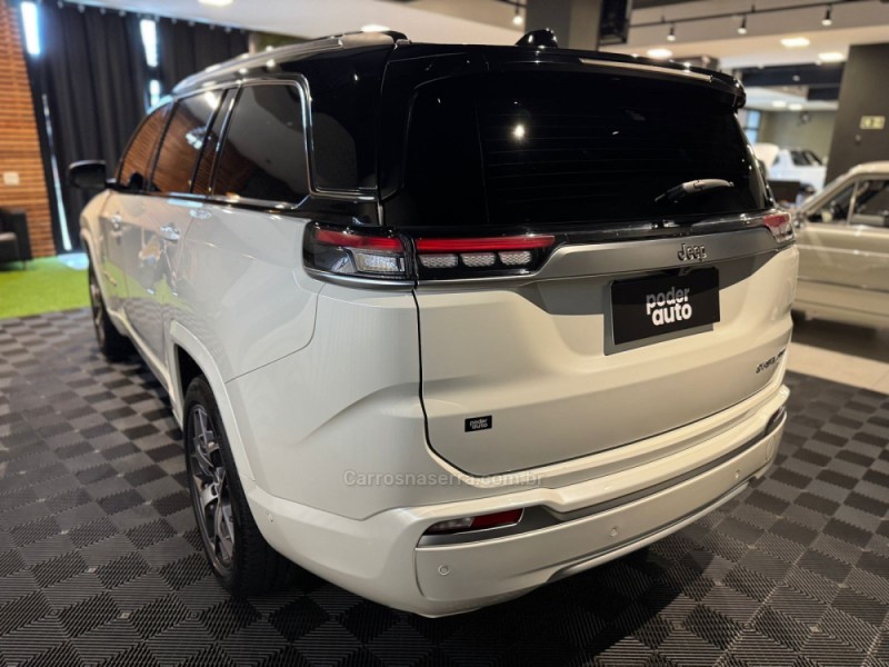 COMMANDER 1.3 OVERLAND T270 16V 4X2 TURBO FLEX 4P AUTOMÁTICO - 2022 - FARROUPILHA
