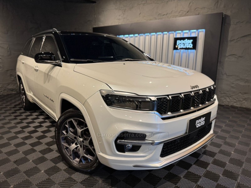 commander 1.3 overland t270 16v 4x2 turbo flex 4p automatico 2022 farroupilha
