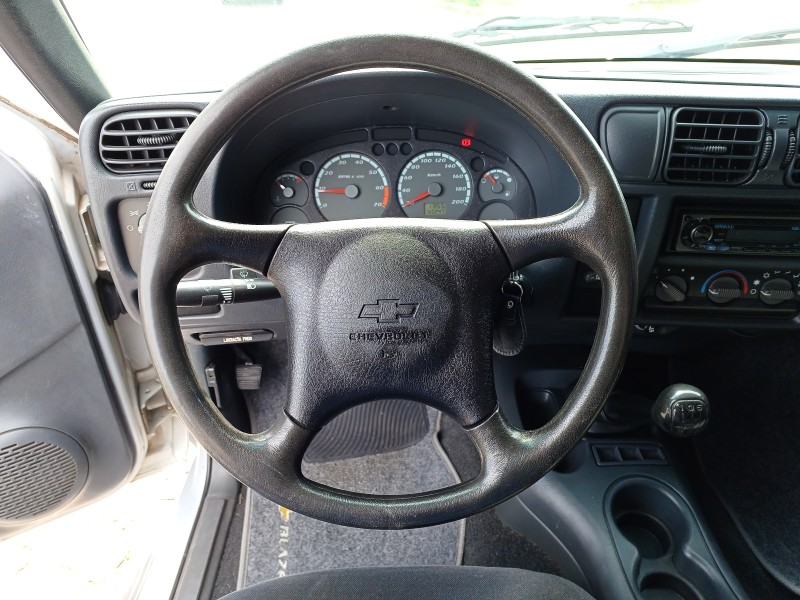 BLAZER 2.4 MPFI ADVANTAGE 4X2 8V GASOLINA 4P MANUAL - 2005 - FLORES DA CUNHA