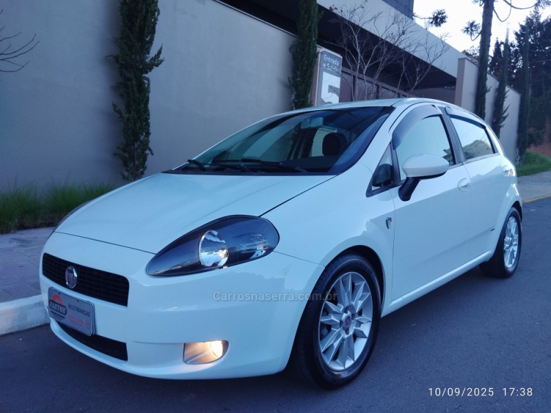 punto 1.4 attractive italia 8v flex 4p manual 2012 farroupilha