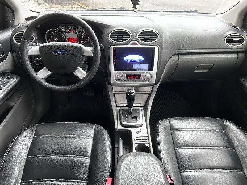 FOCUS 2.0 GLX SEDAN 16V FLEX 4P AUTOMÁTICO - 2012 - TRêS COROAS