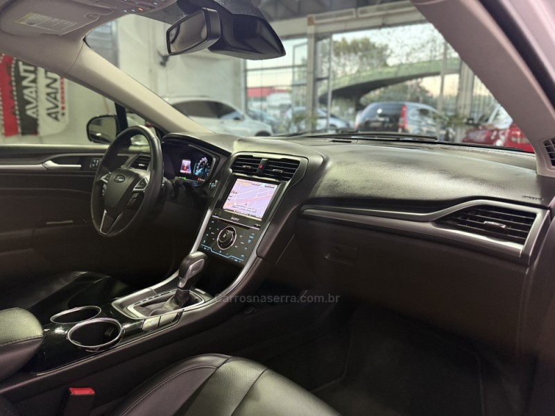 FUSION 2.0 TITANIUM AWD 16V GASOLINA 4P AUTOMÁTICO - 2013 - NOVO HAMBURGO