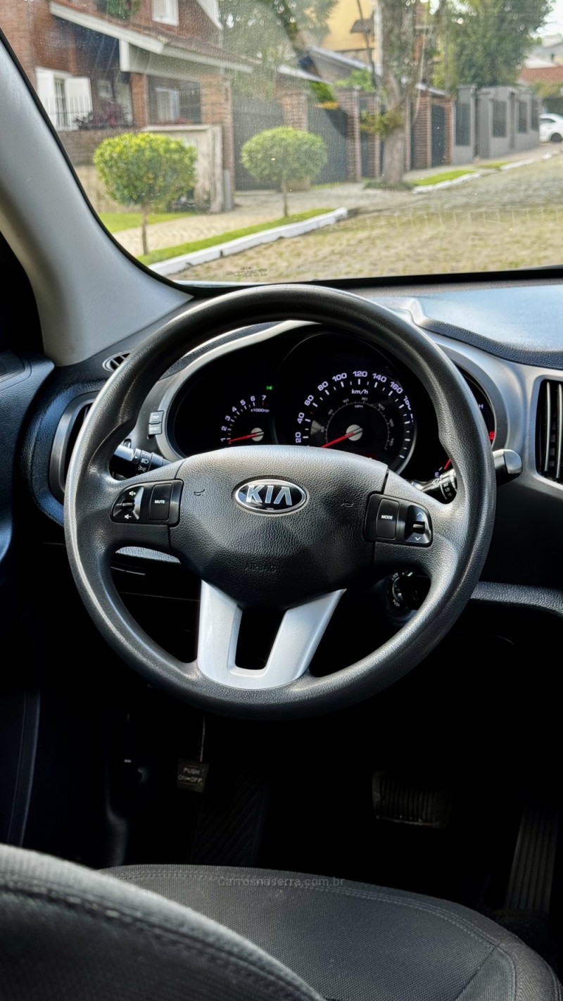 SPORTAGE 2.0 LX2 OFF G3 FLEX 4P AUTOMÁTICO - 2014 - LAJEADO