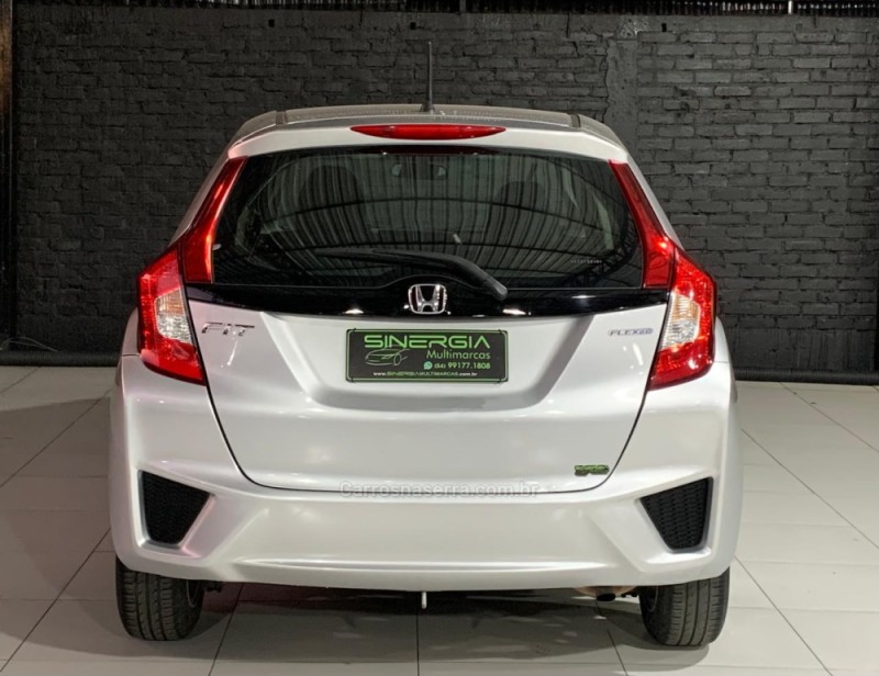 FIT 1.5 LX 16V FLEX 4P AUTOMÁTICO - 2016 - CAXIAS DO SUL