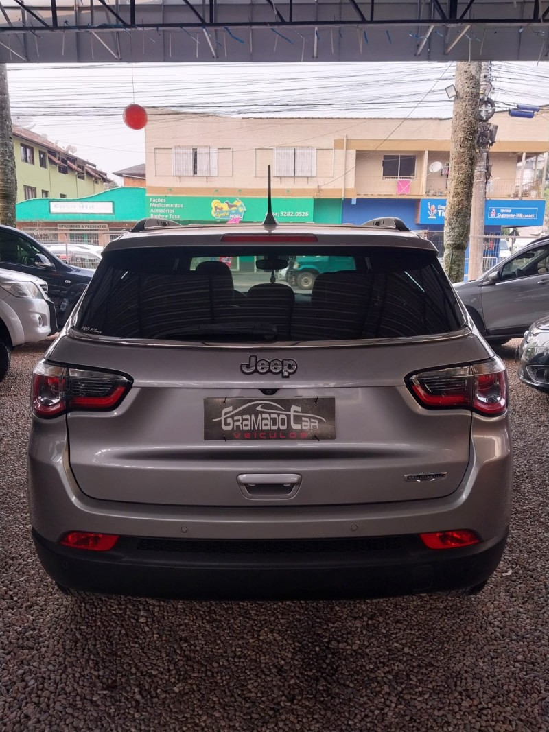 COMPASS 2.0 16V DIESEL TRAILHAWK 4X4 AUTOMÁTICO - 2017 - CANELA