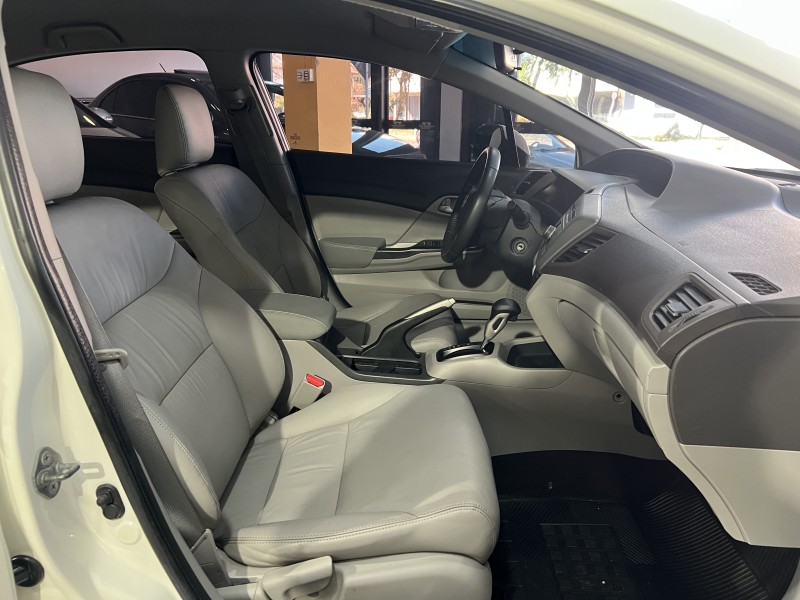 CIVIC 1.8 LXS 16V GASOLINA 4P AUTOMÁTICO - 2013 - CAXIAS DO SUL