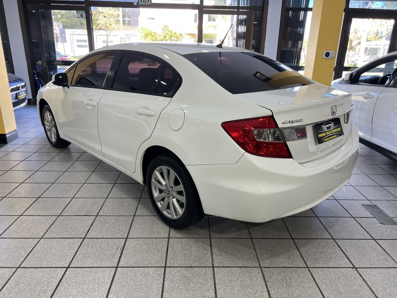 CIVIC 1.8 LXS 16V GASOLINA 4P AUTOMÁTICO - 2013 - CAXIAS DO SUL
