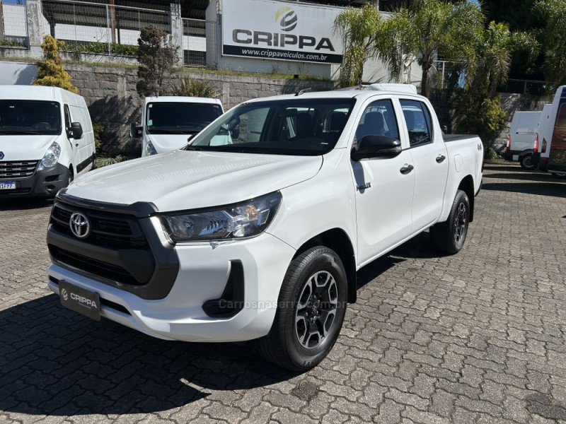 HILUX 2.8 STD 4X4 CD 16V DIESEL 4P MANUAL - 2022 - FARROUPILHA
