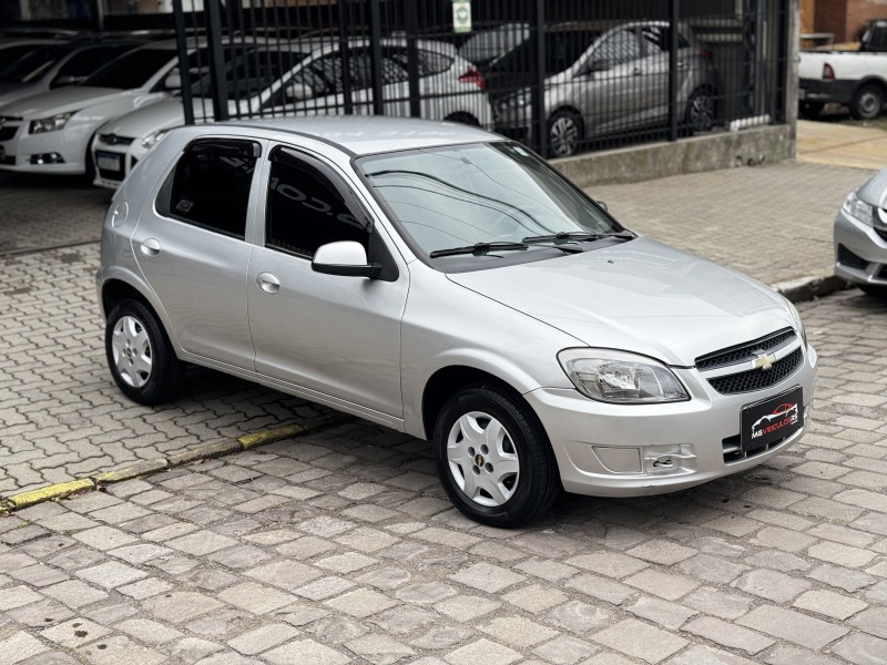 CELTA 1.0 MPFI LT 8V FLEX 4P MANUAL - 2013 - CAXIAS DO SUL