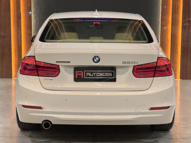 320I 2.0 16V TURBO ACTIVE FLEX 4P AUTOMÁTICO - 2015 - NOVO HAMBURGO