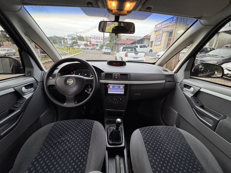 MERIVA 1.4 MPFI MAXX 8V ECONO.FLEX 4P MANUAL - 2011 - DOIS IRMãOS