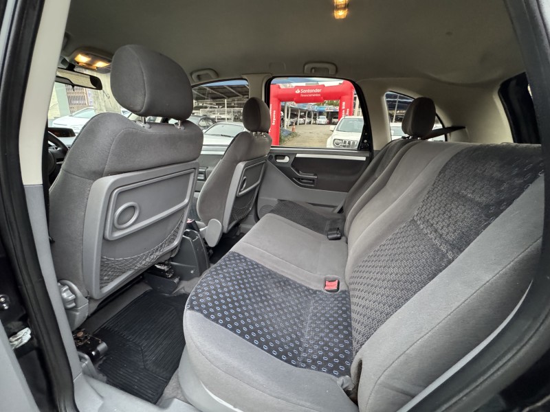MERIVA 1.4 MPFI MAXX 8V ECONO.FLEX 4P MANUAL - 2011 - DOIS IRMãOS