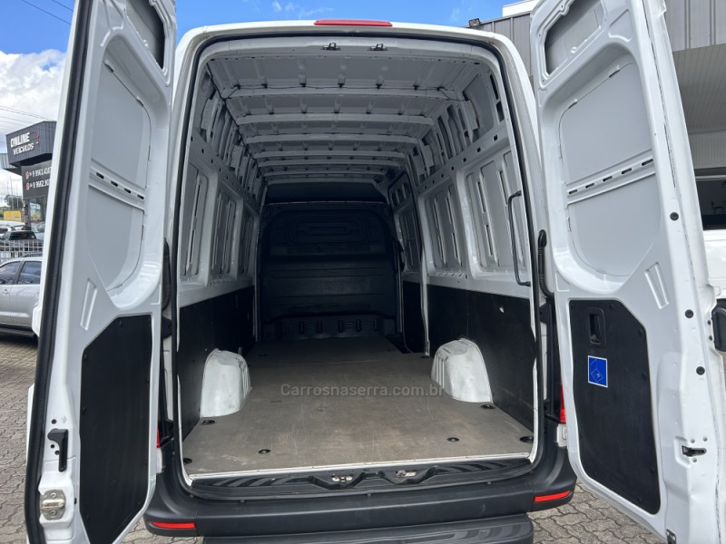 SPRINTER 2.2 FURGÃO STREET 314 CDI TA LONGO DIESEL MANUAL - 2021 - FARROUPILHA