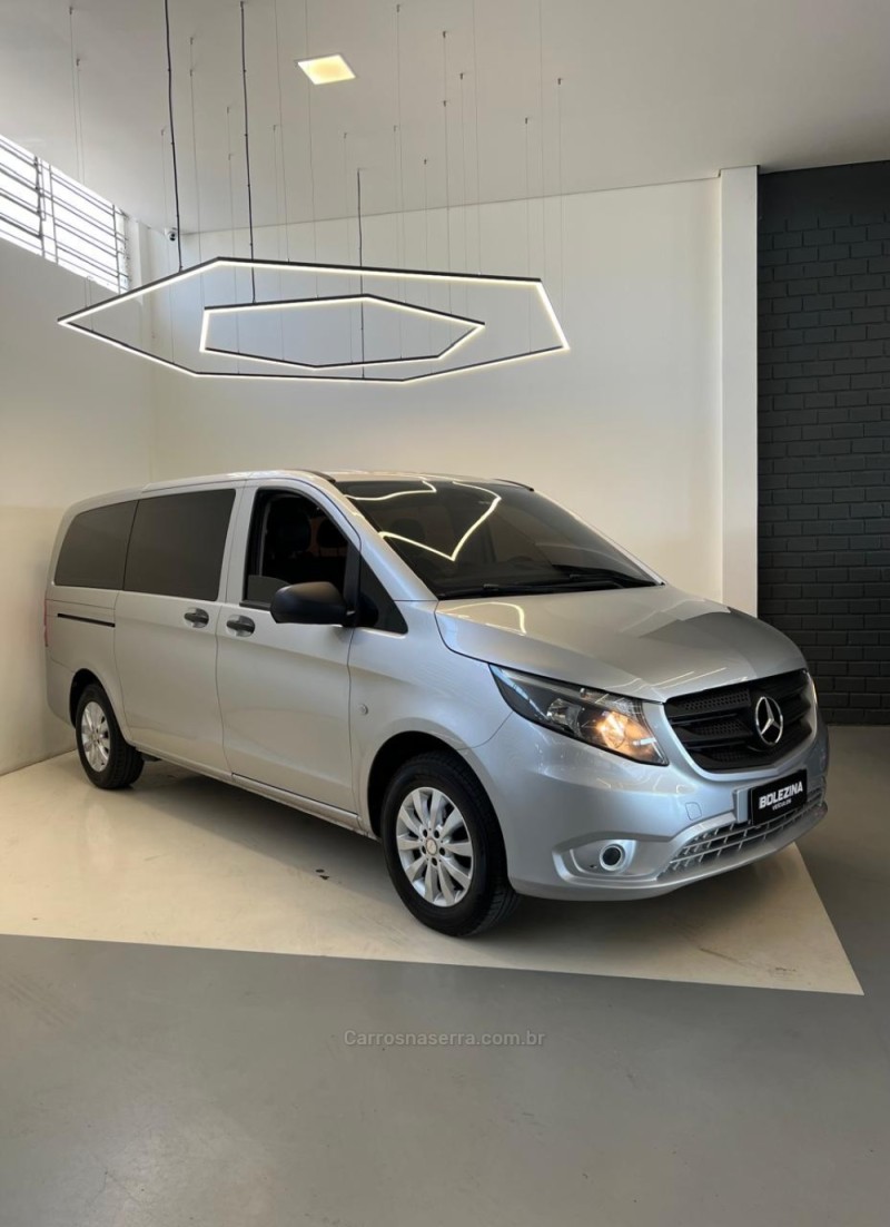 vito 2.0 16v cgi flex tourer 119 luxo 7 1 manual 2016 novo hamburgo