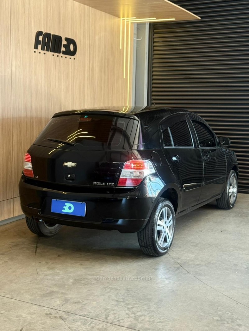 AGILE 1.4 MPFI LTZ 8V FLEX 4P MANUAL - 2013 - LAJEADO