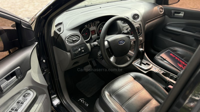 FOCUS 2.0 GHIA 16V FLEX 4P AUTOMÁTICO - 2009 - CAXIAS DO SUL