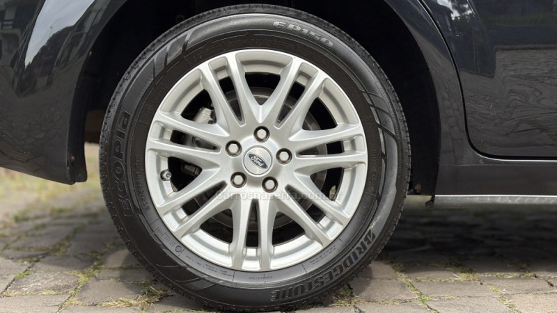 FOCUS 2.0 GHIA 16V FLEX 4P AUTOMÁTICO - 2009 - CAXIAS DO SUL