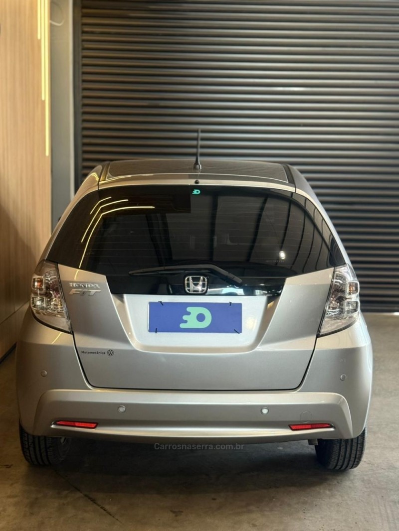 FIT 1.4 CX 16V FLEX 4P MANUAL - 2014 - LAJEADO