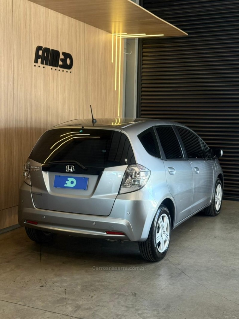 FIT 1.4 CX 16V FLEX 4P MANUAL - 2014 - LAJEADO