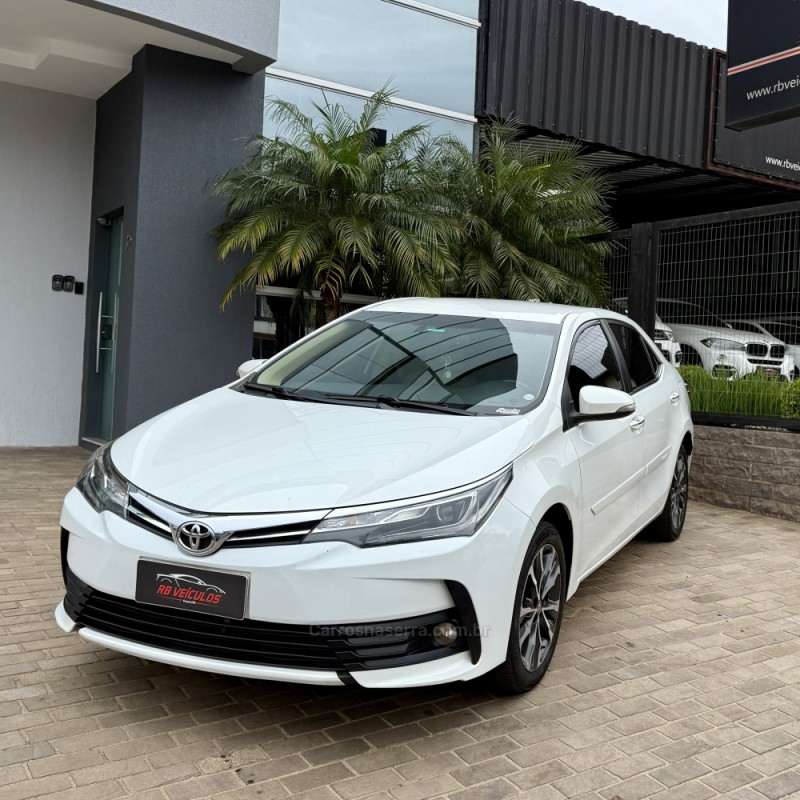 COROLLA 2.0 ALTIS PREMIUM 16V FLEX 4P AUTOMÁTICO