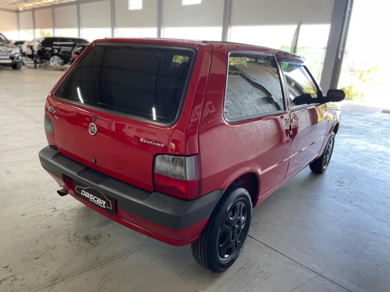 UNO 1.0 MPI MILLE WAY ECONOMY 8V FLEX 4P MANUAL - 2011 - BOM PRINCíPIO
