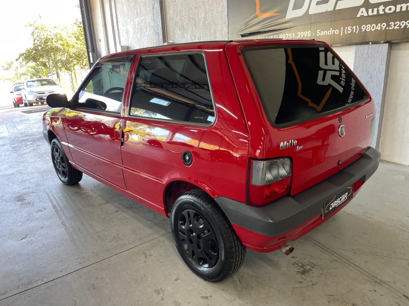 UNO 1.0 MPI MILLE WAY ECONOMY 8V FLEX 4P MANUAL - 2011 - BOM PRINCíPIO