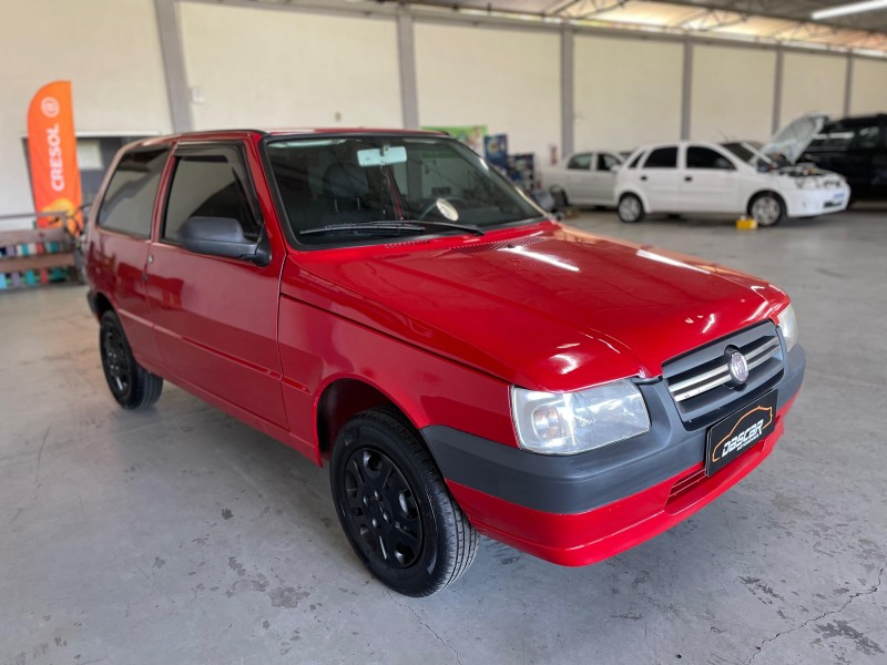 UNO 1.0 MPI MILLE WAY ECONOMY 8V FLEX 4P MANUAL - 2011 - BOM PRINCíPIO