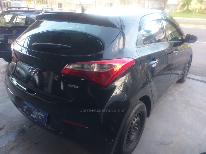 HB20 1.0 COMFORT PLUS 12V FLEX 4P MANUAL - 2013 - CAXIAS DO SUL