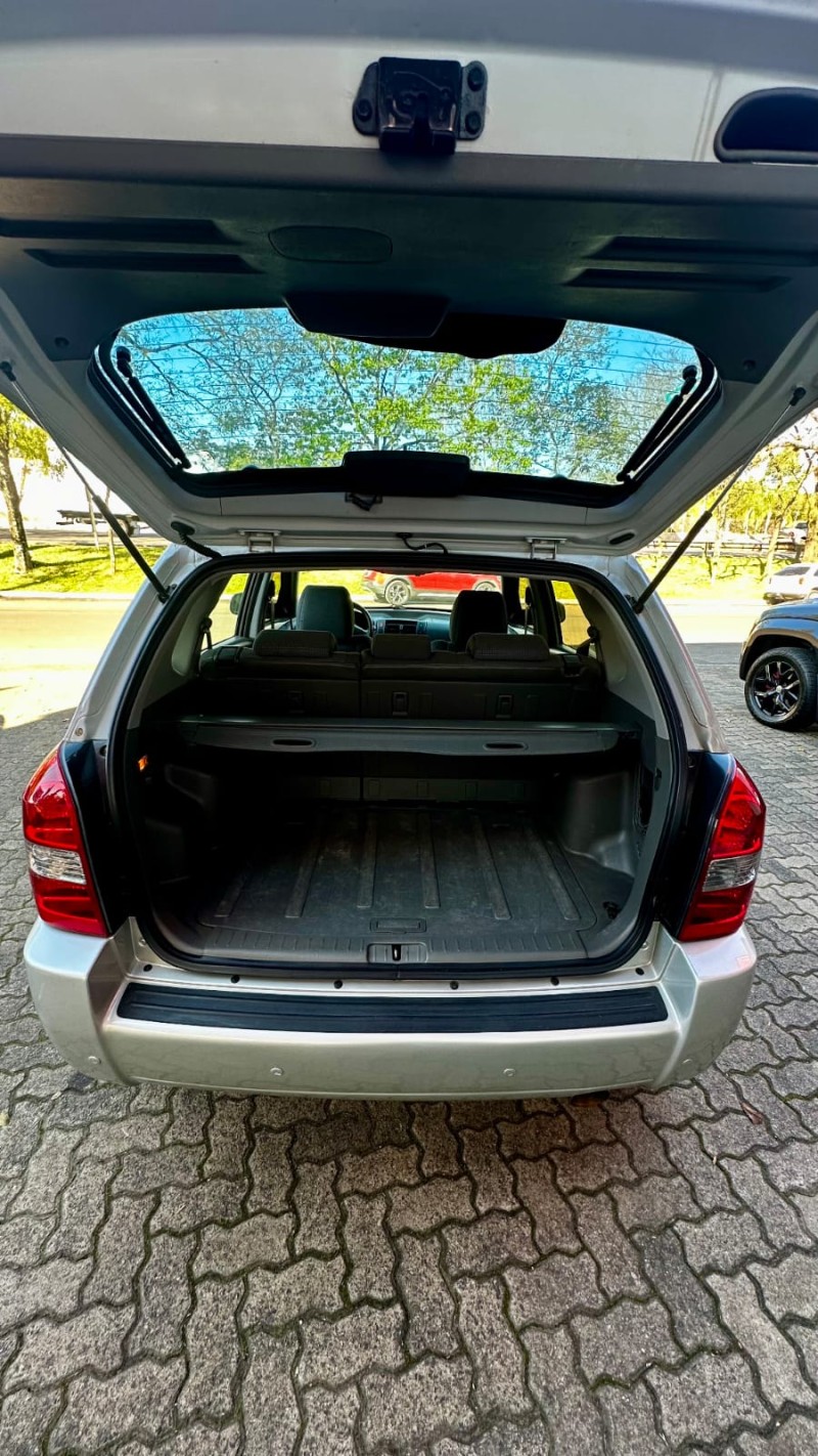 TUCSON 2.0 MPFI GLS 16V 143CV 2WD GASOLINA 4P AUTOMÁTICO - 2006 - ESTâNCIA VELHA