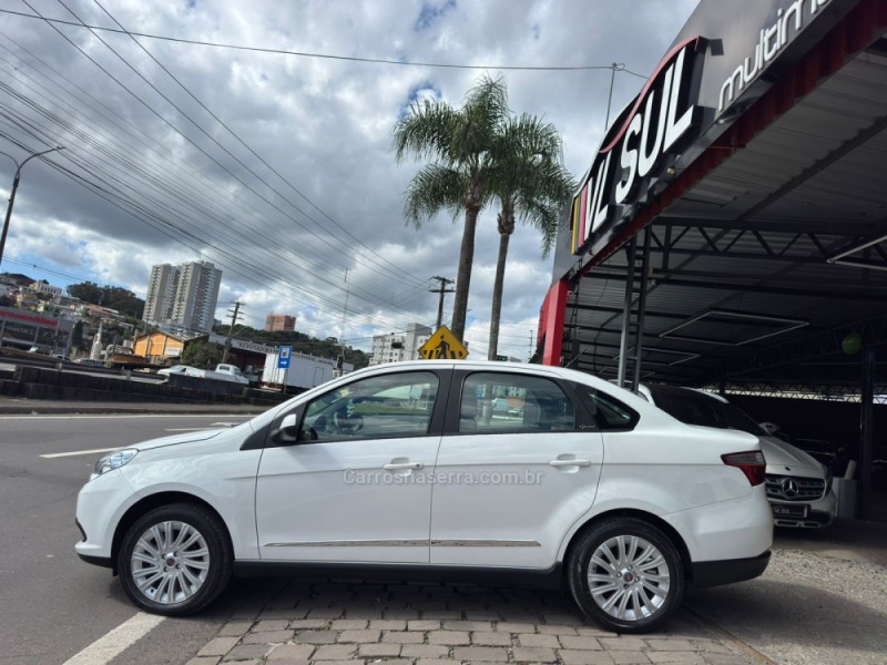 GRAND SIENA 1.6 MPI ESSENCE 16V FLEX 4P MANUAL - 2014 - CAXIAS DO SUL