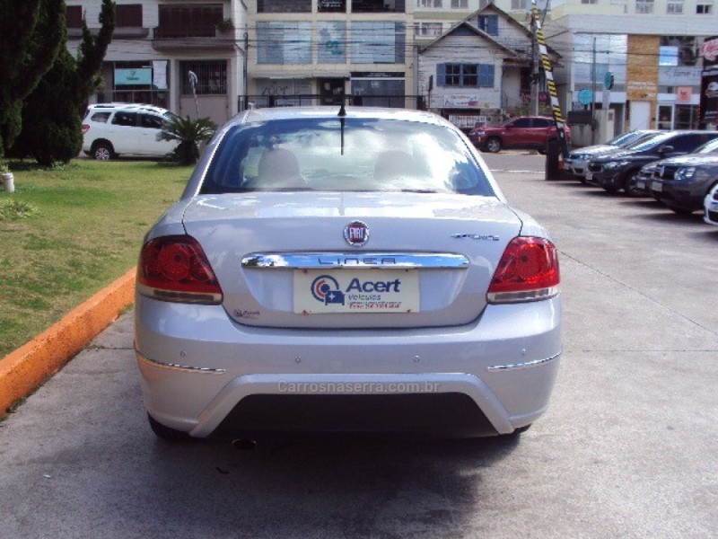 LINEA 1.8 ESSENCE 16V FLEX 4P MANUAL - 2015 - CAXIAS DO SUL