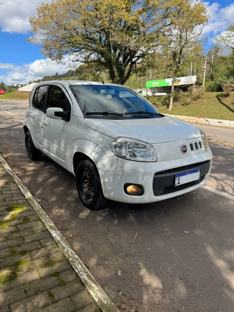 UNO 1.4 EVO ECONOMY 8V FLEX 4P MANUAL - 2012 - NOVA ARAçá